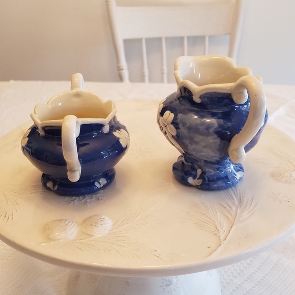 Set of 2 Beautiful Glazed  Ceramic Creamer Sugar Set Blue Floral - Picture 2 of 16